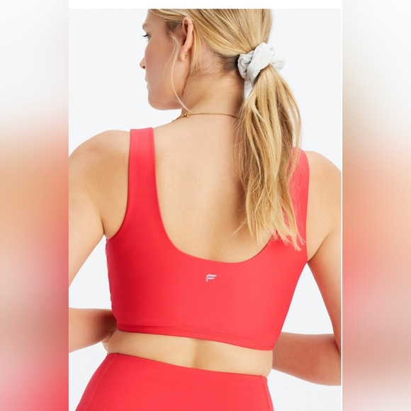 Fabletics Low Impact Crossover Sport/Workout Bra - Picture 2 of 6